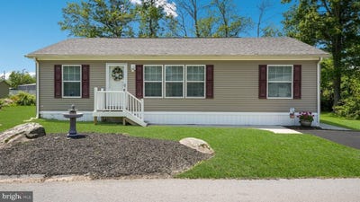 /international/us/4-laurel-ter-quakertown-pa-110099985456/