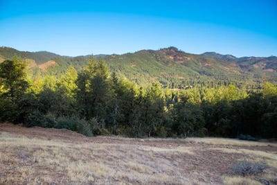 /international/us/tl3200-elk-creek-rd-eagle-point-or-110096571463/