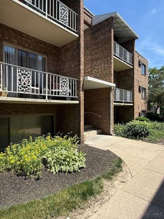/international/us/3616-westwood-northern-boulevard-cheviot-oh-110109003088/