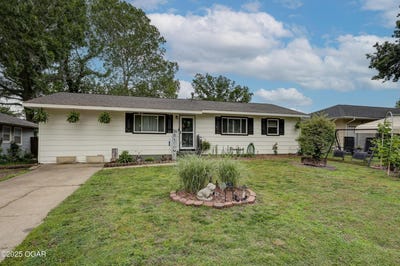 /international/us/2408-lincoln-avenue-baxter-springs-ks-110099676195/