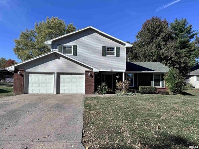 /international/us/524-meadow-drive-macomb-il-110102139429/