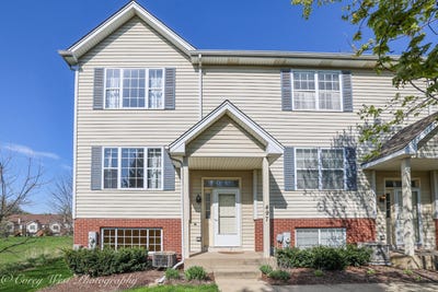 /international/us/497-e-willow-street-elburn-il-110107713962/
