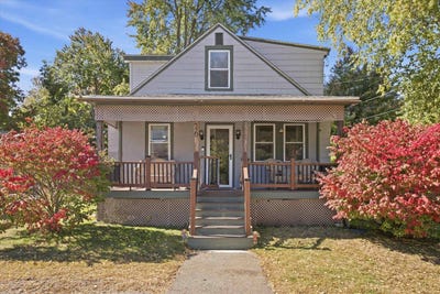 /international/us/26-college-road-goffstown-nh-110120416950/