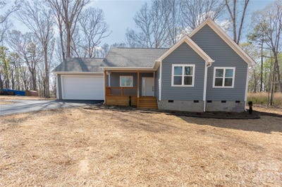 /international/us/10303-sycamore-road-norwood-nc-110106562875/