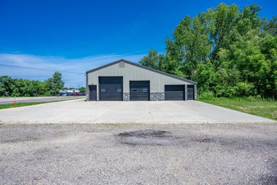/international/us/190-prospect-avenue-mauston-wi-110107665573/