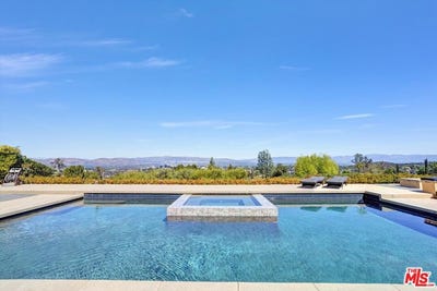 /international/us/21749-planewood-dr-woodland-hills-ca-110098486840/?lang=zh-tw