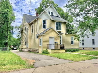 /international/us/1341-charles-street-rockford-il-110108686665/