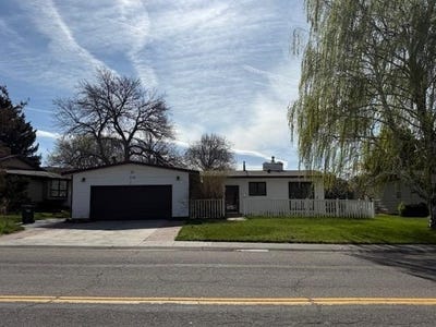 /international/us/379-fairway-dr-pocatello-id-110107210978/