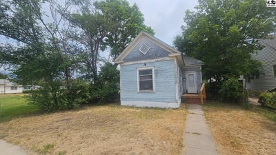 /international/us/626-n-monroe-st-hutchinson-ks-110100980580/