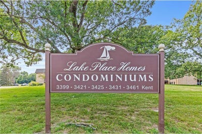 /international/us/3461-kent-street-shoreview-mn-110100995561/