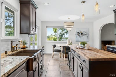 /international/us/30-montecito-boulevard-napa-ca-110108547001/