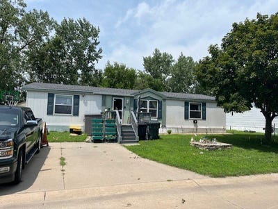 /international/us/3106-s-21st-st-council-bluffs-ia-110100917886/