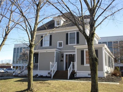 /international/us/1952-commerce-street-yorktown-heights-ny-110097603054/?lang=en