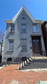 /international/us/746-center-street-bethlehem-city-pa-110107244284/