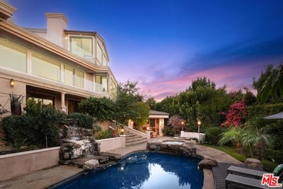 /international/us/13475-rand-dr-sherman-oaks-ca-110098998419/