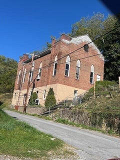 /international/us/208-wilson-bluefield-wv-110102983776/