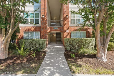 /international/us/2807-bloomfield-lane-wilmington-nc-110108774138/