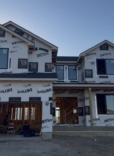 /international/us/4735-hillsdale-drive-urbandale-ia-110108097826/