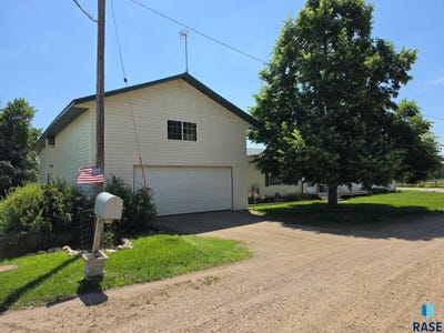 /international/us/100-beach-st-st-fairview-sd-110108959297/