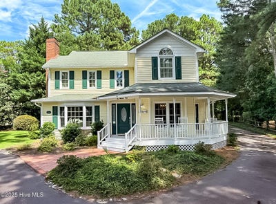 /international/us/140-lost-tree-road-pinehurst-nc-110103293009/