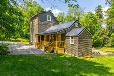 /international/us/12-church-street-bridgton-me-110099912182/?lang=en
