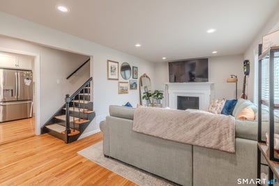 /international/us/50-garfield-avenue-middletown-ct-110108448376/