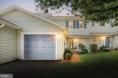 /international/us/2632-grandview-park-drive-york-pa-110100198788/