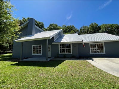 /international/us/200-ridgewood-ave-clewiston-fl-110097181895/