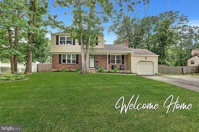 /international/us/244-briarwood-road-west-berlin-nj-110100994911/