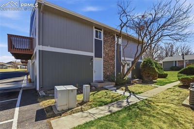 /international/us/9901-e-evans-avenue-aurora-co-110106536919/