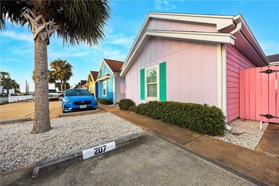 /international/us/14521-e-cabana-street-corpus-christi-tx-110103301757/
