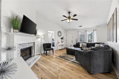 /international/us/469-village-circle-stockbridge-ga-110104626363/