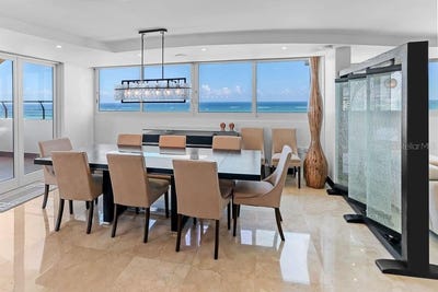 /international/us/4327-isla-verde-avenue-carolina-pr-110104968204/