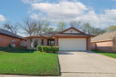 /international/us/333-banyan-drive-grapevine-tx-110108587907/
