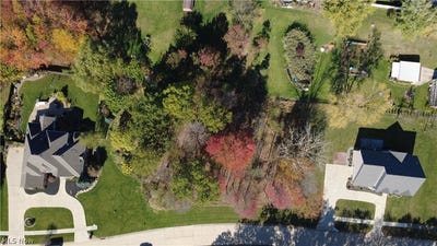 /international/us/village-drive-broadview-heights-oh-110105631659/