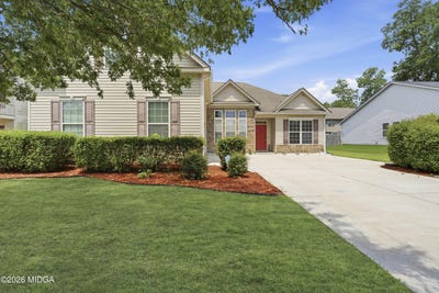 /international/us/108-shady-bank-lane-byron-ga-110108822458/