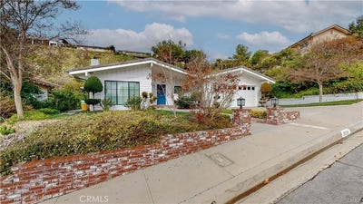 /international/us/3119-mesa-verde-burbank-ca-110107317976/