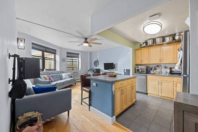 /international/us/1814-saint-johns-pl-brooklyn-ny-110098895660/