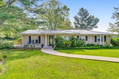 /international/us/206-arvle-york-circle-lookout-mountain-ga-110100319017/