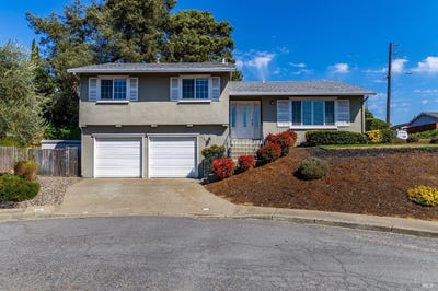 /international/us/131-white-chapel-drive-benicia-ca-110119986276/