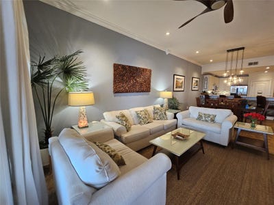 /international/us/1001-the-cape-rd-horseshoe-bay-tx-110108799921/