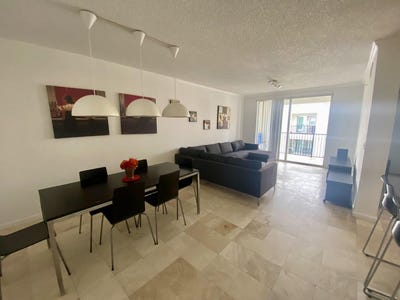 /international/us/17100-n-bay-road-sunny-isles-beach-fl-110108407951/
