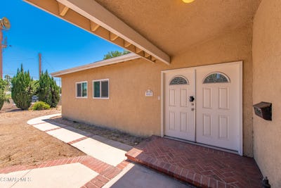 /international/us/8681-winnetka-avenue-winnetka-ca-110109053532/