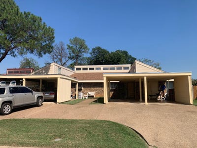 /international/us/109-wilshire-drive-euless-tx-110119594106/
