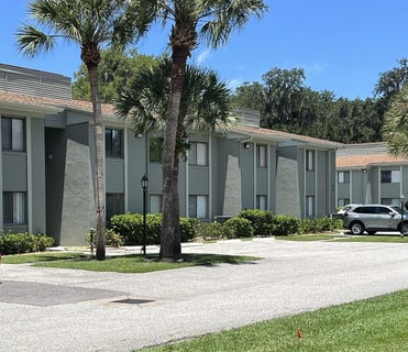 /international/us/308-palm-coast-parkway-ne-palm-coast-fl-110092853661/