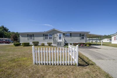 /international/us/2-freedom-drive-dover-nh-110119967255/