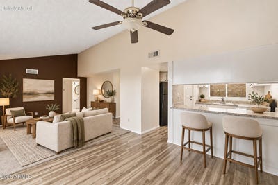 /international/us/904-s-melody-lane-tempe-az-110110327033/