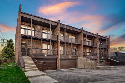 /international/us/561-greenwood-road-glenview-il-110108206307/