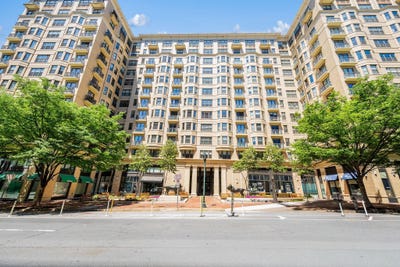 /international/us/7710-woodmont-avenue-bethesda-md-110107929825/