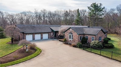 /international/us/208-tourtellot-hill-road-glocester-ri-110107306889/